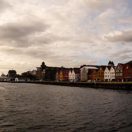 Golden Fjord-View Apartment Bergen Bagian luar foto